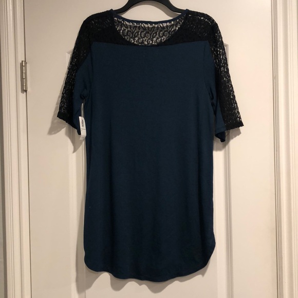 Old Navy shirt - Picture 4 of 6